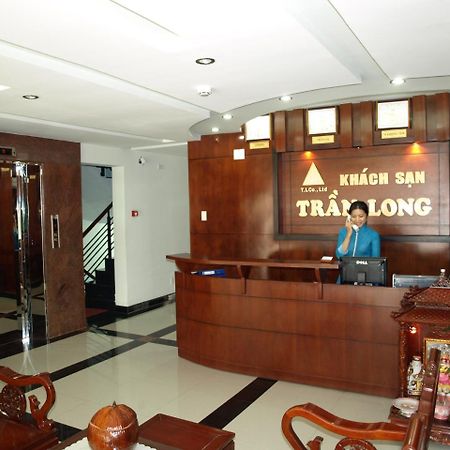 Hotel Tran Long Хошимин Екстериор снимка