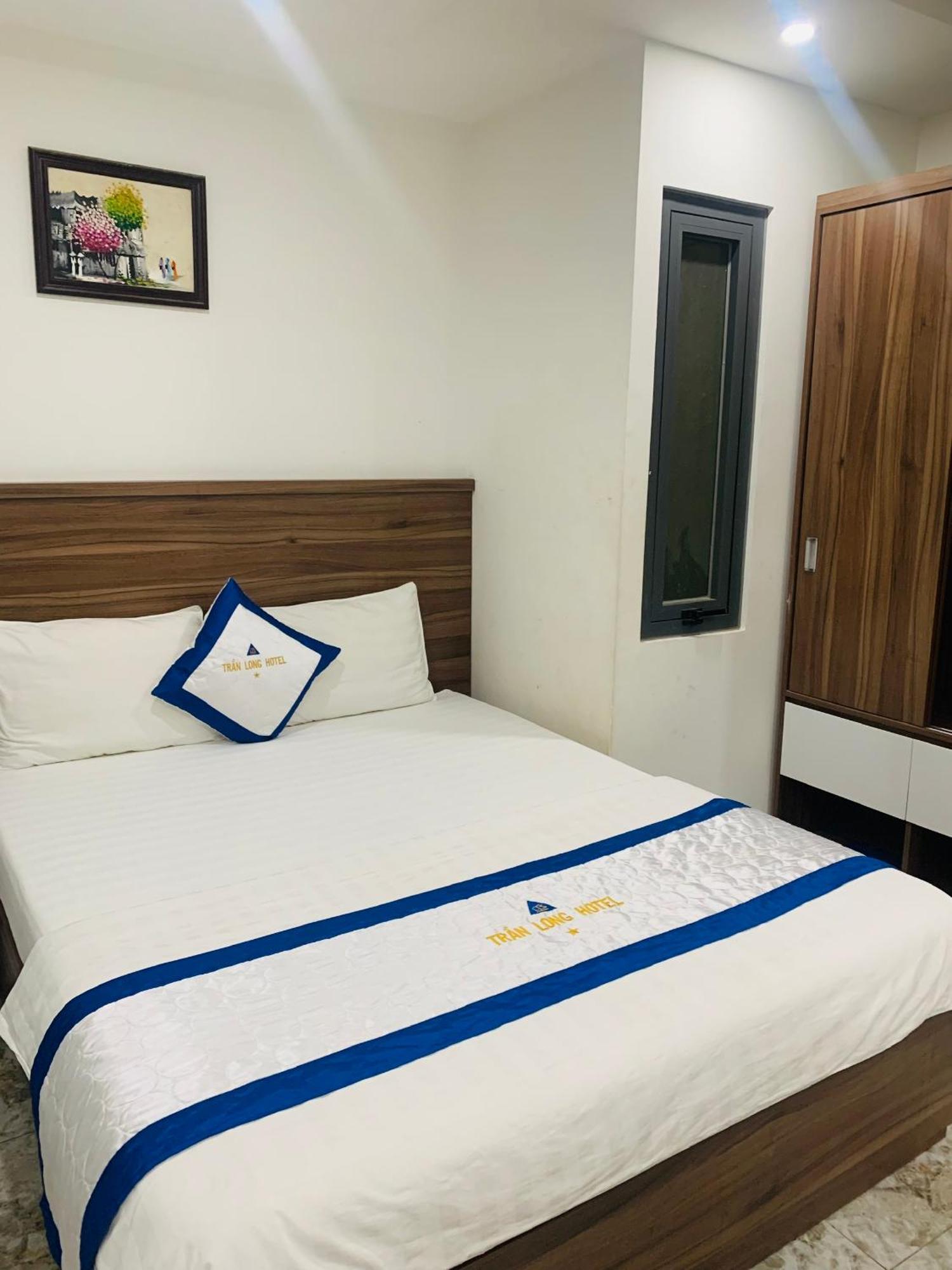 Hotel Tran Long Хошимин Екстериор снимка