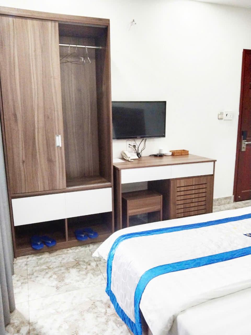 Hotel Tran Long Хошимин Екстериор снимка