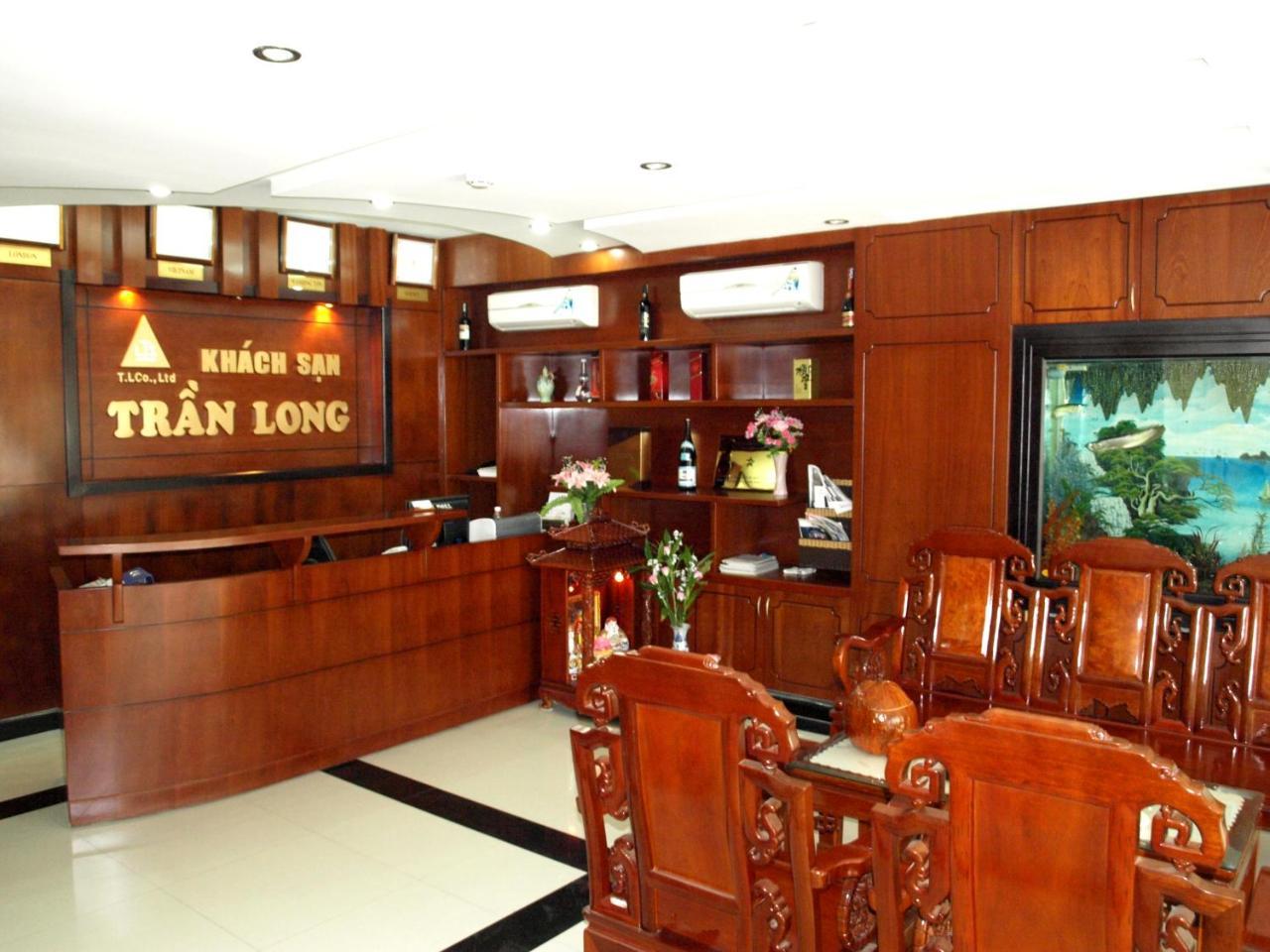 Hotel Tran Long Хошимин Екстериор снимка