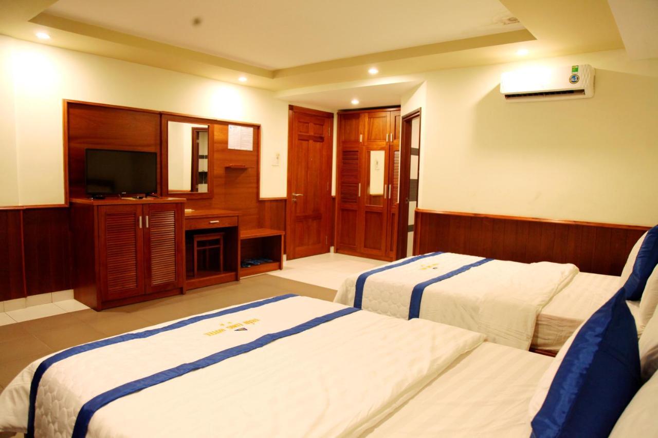 Hotel Tran Long Хошимин Екстериор снимка
